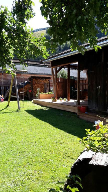 Апартаменты Haus Auszeit Раурис Экстерьер фото